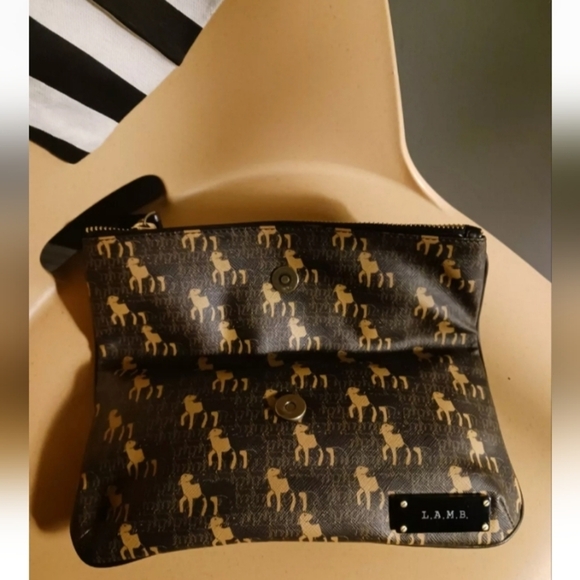 L.A.M.B. Gven Stefanie Black Designer Clutch - Picture 7 of 15